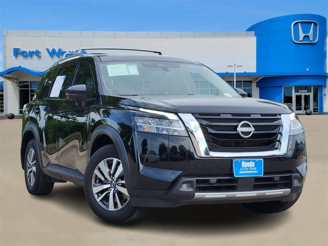 2022 Nissan Pathfinder SL — SUV — 31,583 mi — Fort Worth, TX