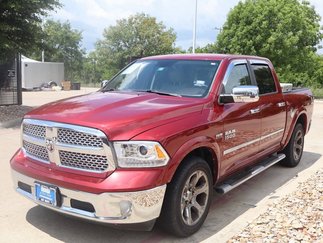 2014 Ram 1500 Laramie — Pickup Truck — 119,436 mi — Fort Worth, TX