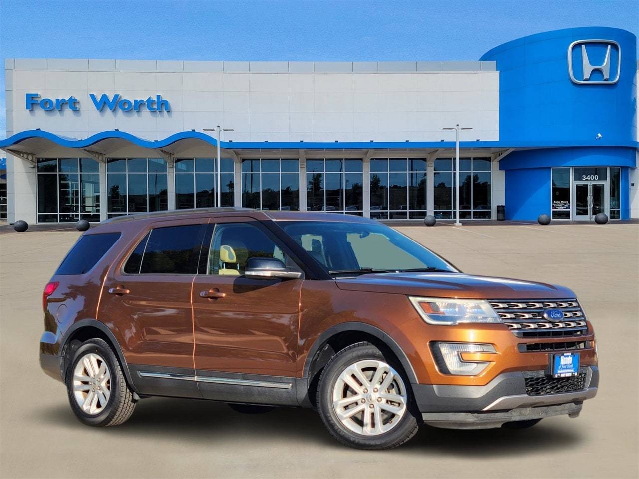 2017 Ford Explorer XLT — SUV — 122,181 mi — Fort Worth, TX