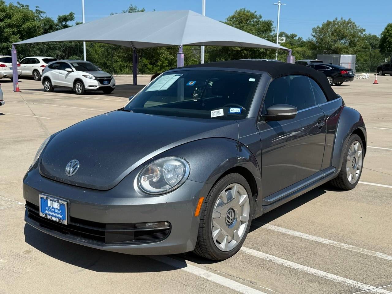 2013 Volkswagen Beetle 2.5 — Convertible — 11,793 mi — Fort Worth, TX