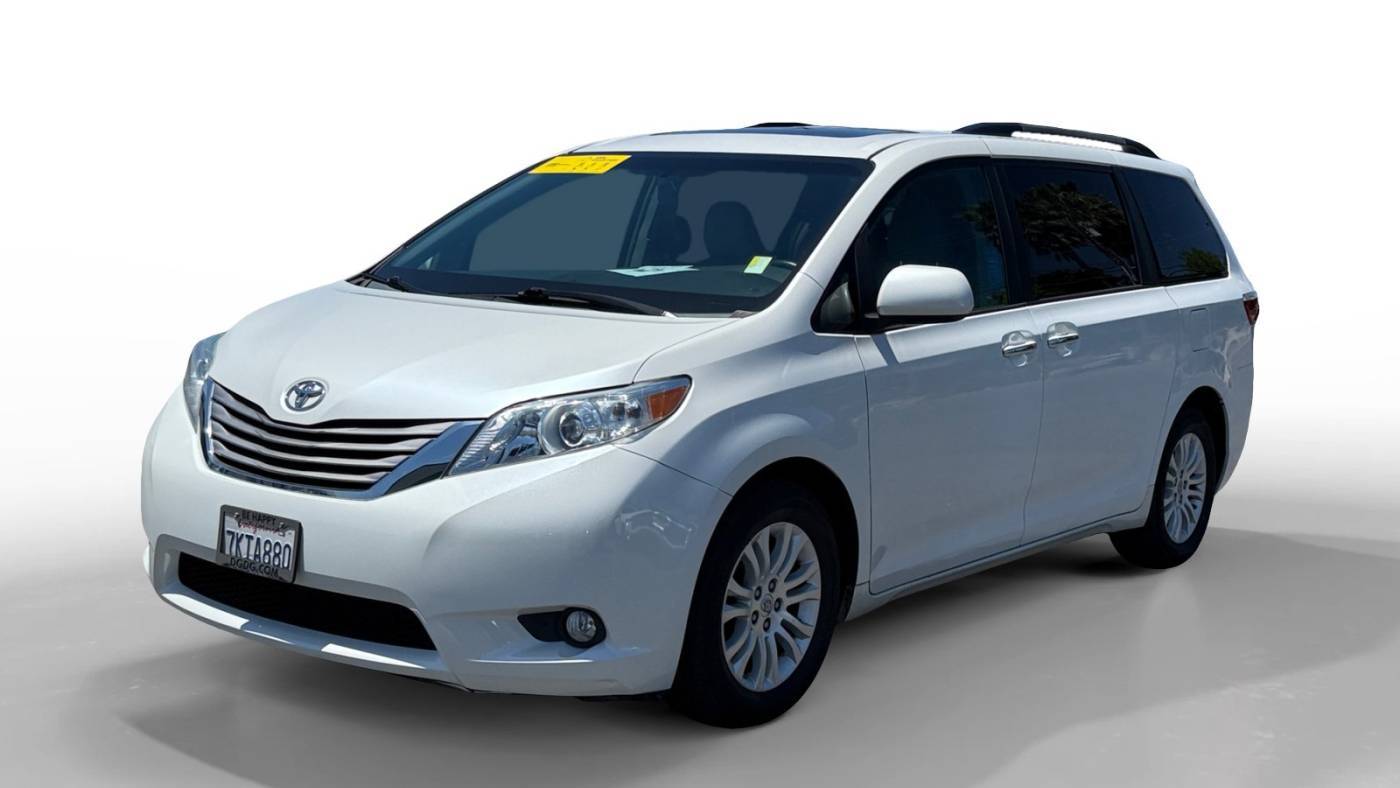 2015 Toyota Sienna L