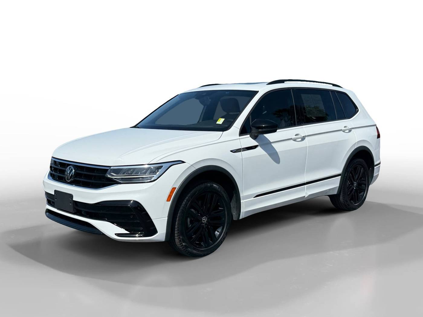 2022 Volkswagen Tiguan SE R-Line Black — SUV — 17,278 mi — San Jose, CA