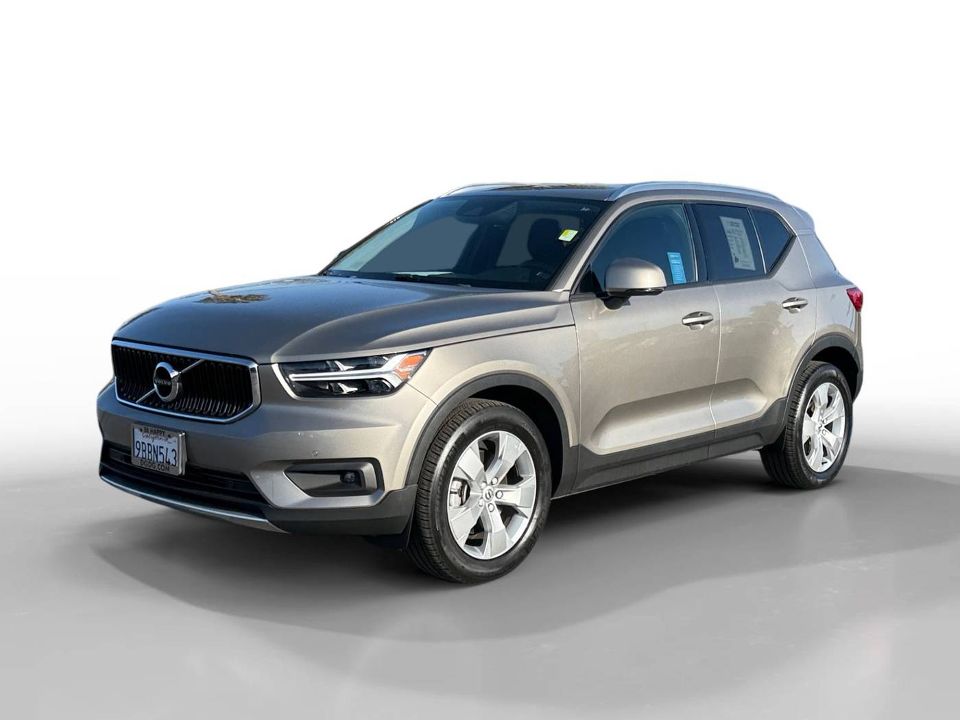 2022 Volvo XC40 Momentum — SUV — 24,621 mi — San Jose, CA