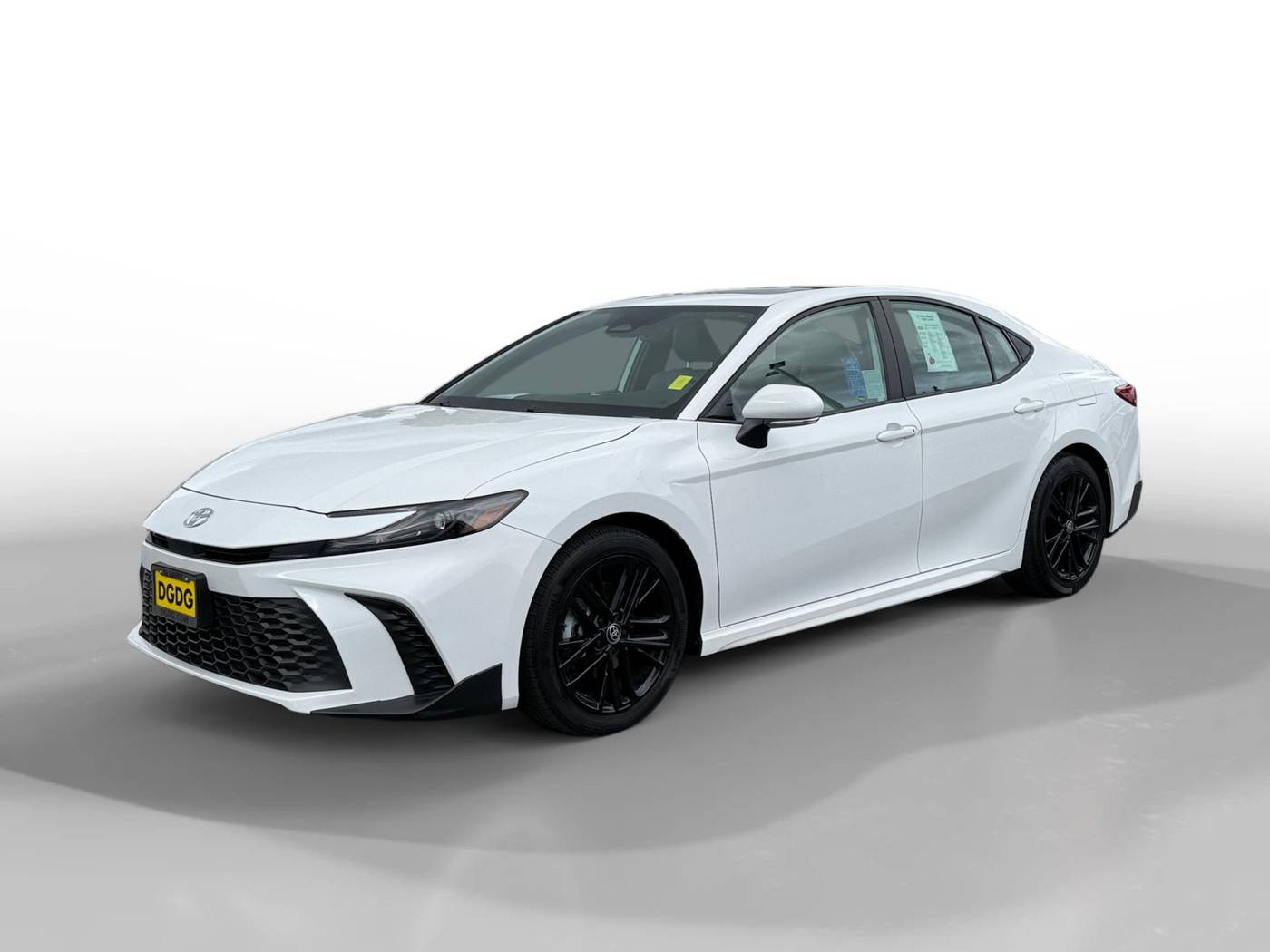 2025 Toyota Camry Hybrid SE — Sedan — 14,893 mi — San Jose, CA