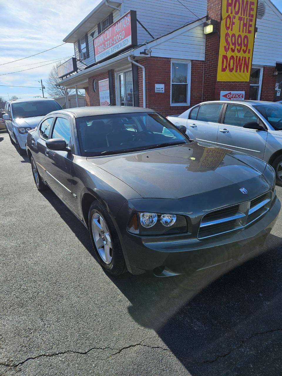 2010 Dodge Charger SXT — Sedan — 136,829 mi — New Castle, DE