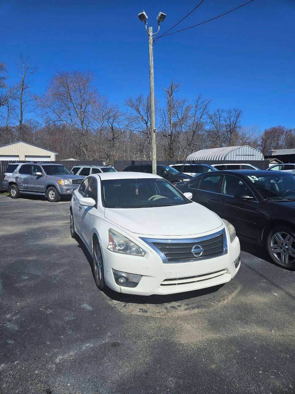 2015 Nissan Altima 2.5 SV — Sedan — 124,069 mi — New Castle, DE