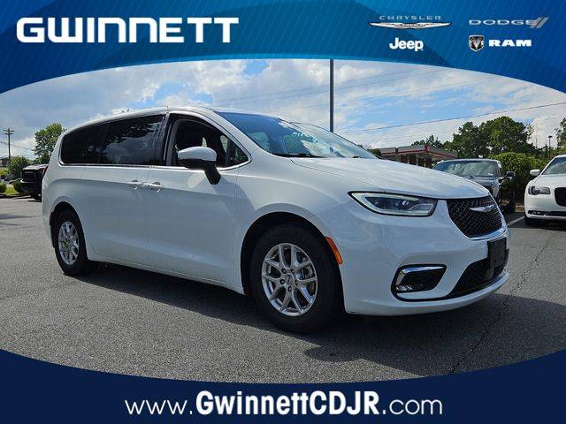 2023 Chrysler Pacifica Touring L — Minivan — 66,758 mi — Stone Mountain, GA