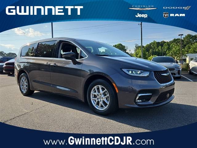 2023 Chrysler Pacifica Touring L — Minivan — 83,693 mi — Stone Mountain, GA