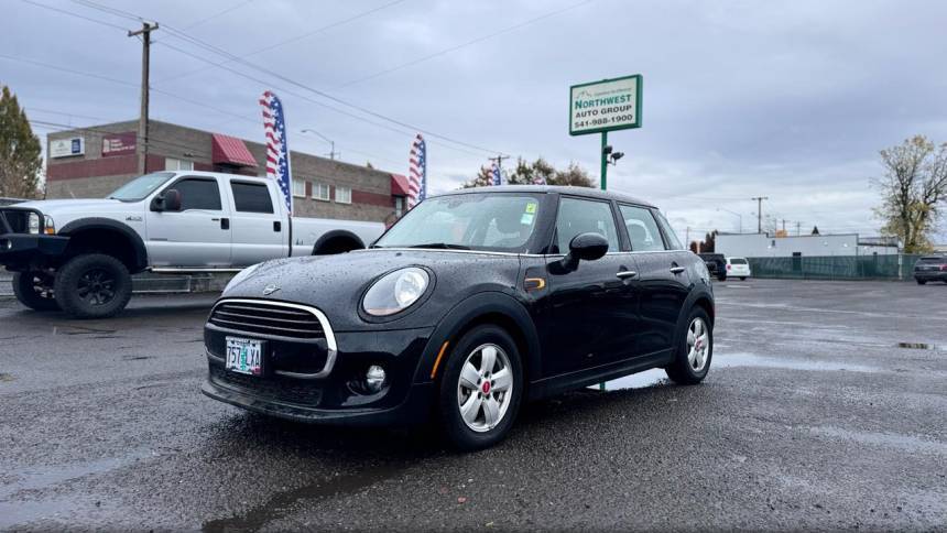 2019 MINI Hardtop Cooper — Hatchback — 46,229 mi — Eugene, OR