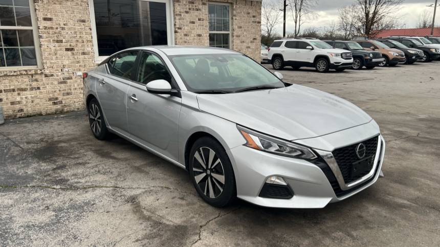 2022 Nissan Altima SV — Sedan — 61,798 mi — Murfreesboro, TN