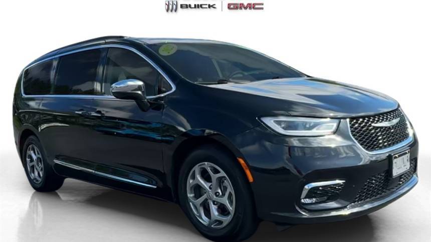 2022 Chrysler Pacifica Limited — Minivan — 62,156 mi — North Little Rock, AR