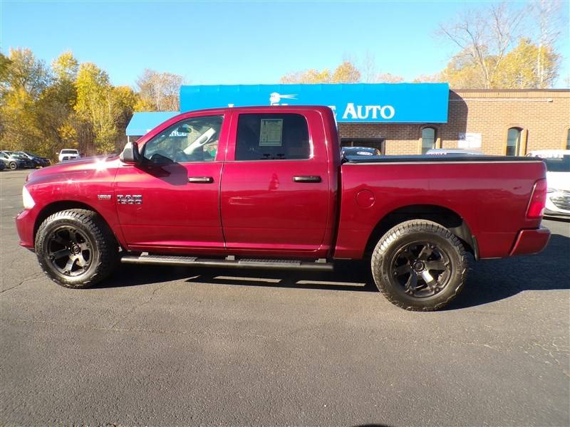 2017 Ram 1500 Express — Pickup Truck — 117,677 mi — Lakewood, NY