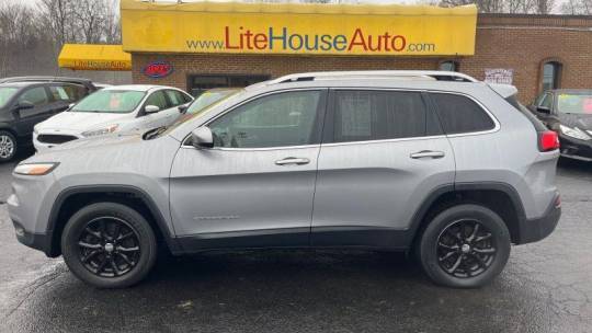2017 Jeep Cherokee Latitude — SUV — 95,140 mi — Lakewood, NY