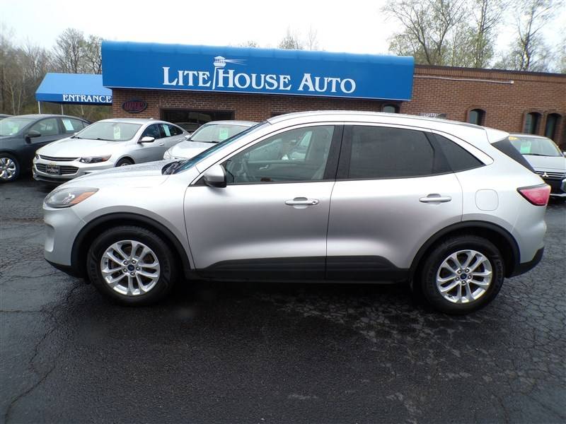2020 Ford Escape SE — SUV — 122,250 mi — Lakewood, NY
