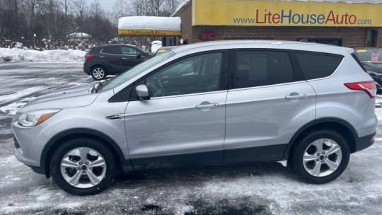 2016 Ford Escape SE — SUV — 76,570 mi — Lakewood, NY
