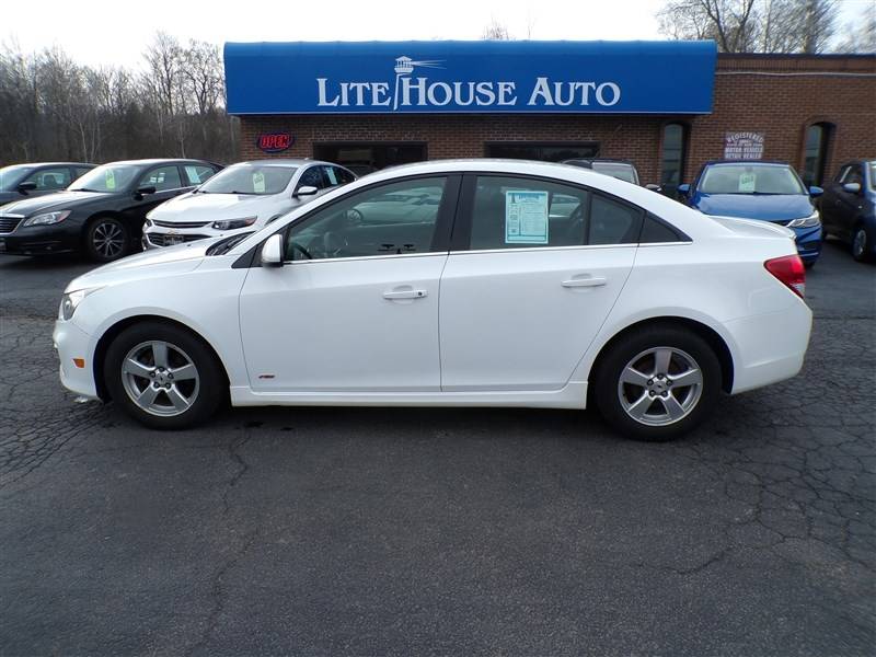 2015 Chevrolet Cruze 1LT — Sedan — 111,362 mi — Lakewood, NY