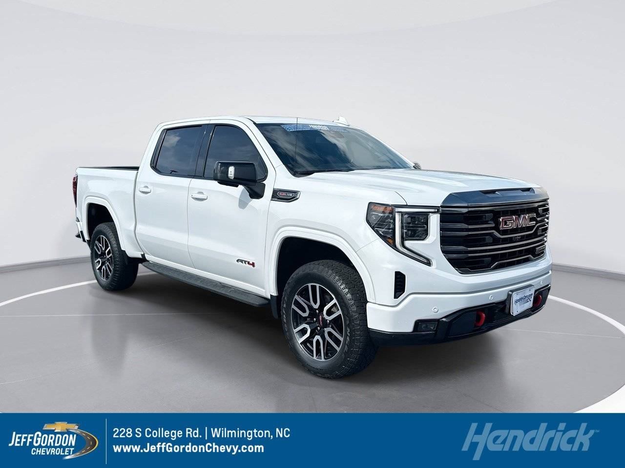 2022 GMC Sierra 1500 AT4 — Pickup Truck — 25,720 mi — Wilmington, NC