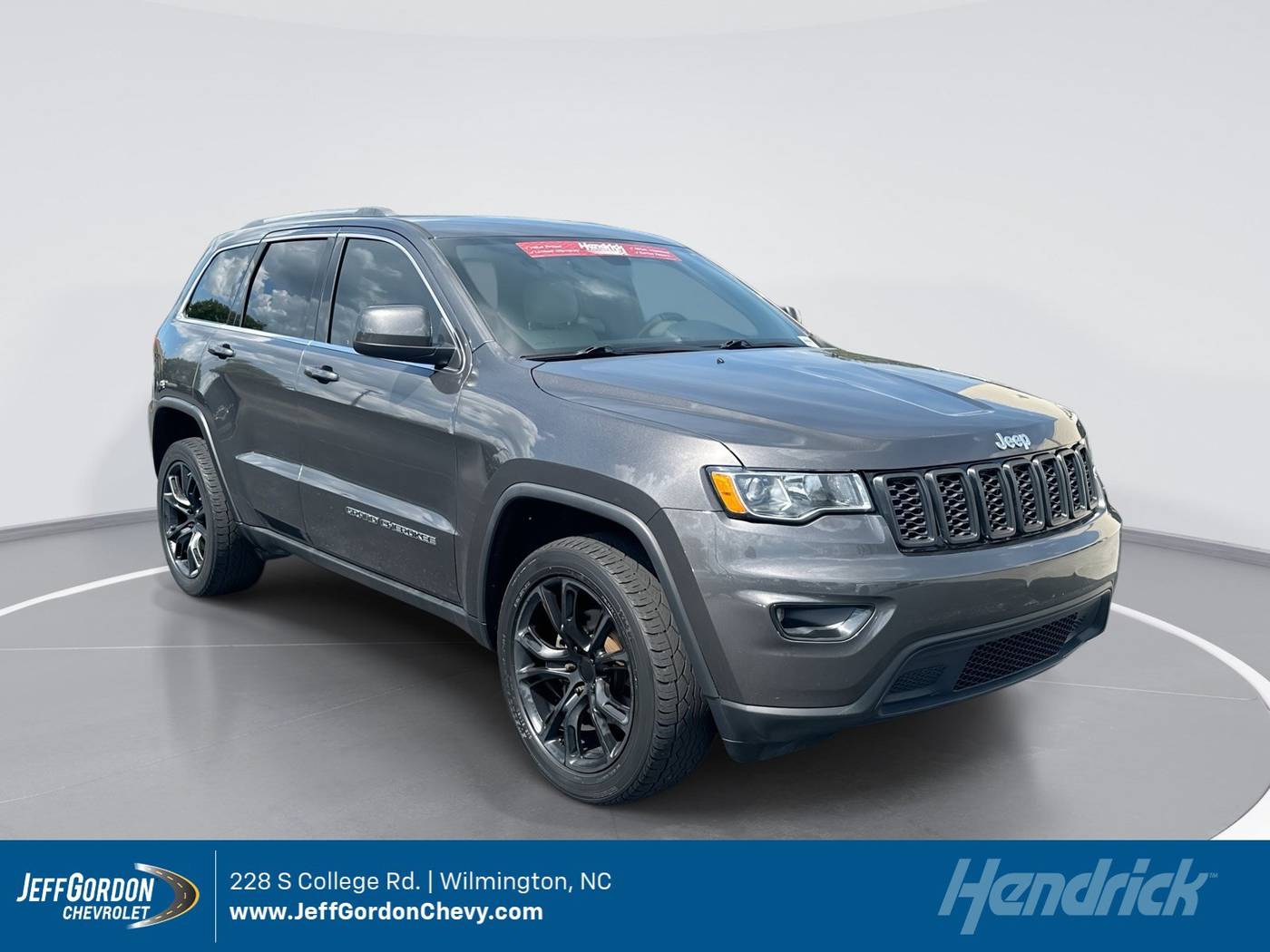 2019 Jeep Grand Cherokee Laredo E