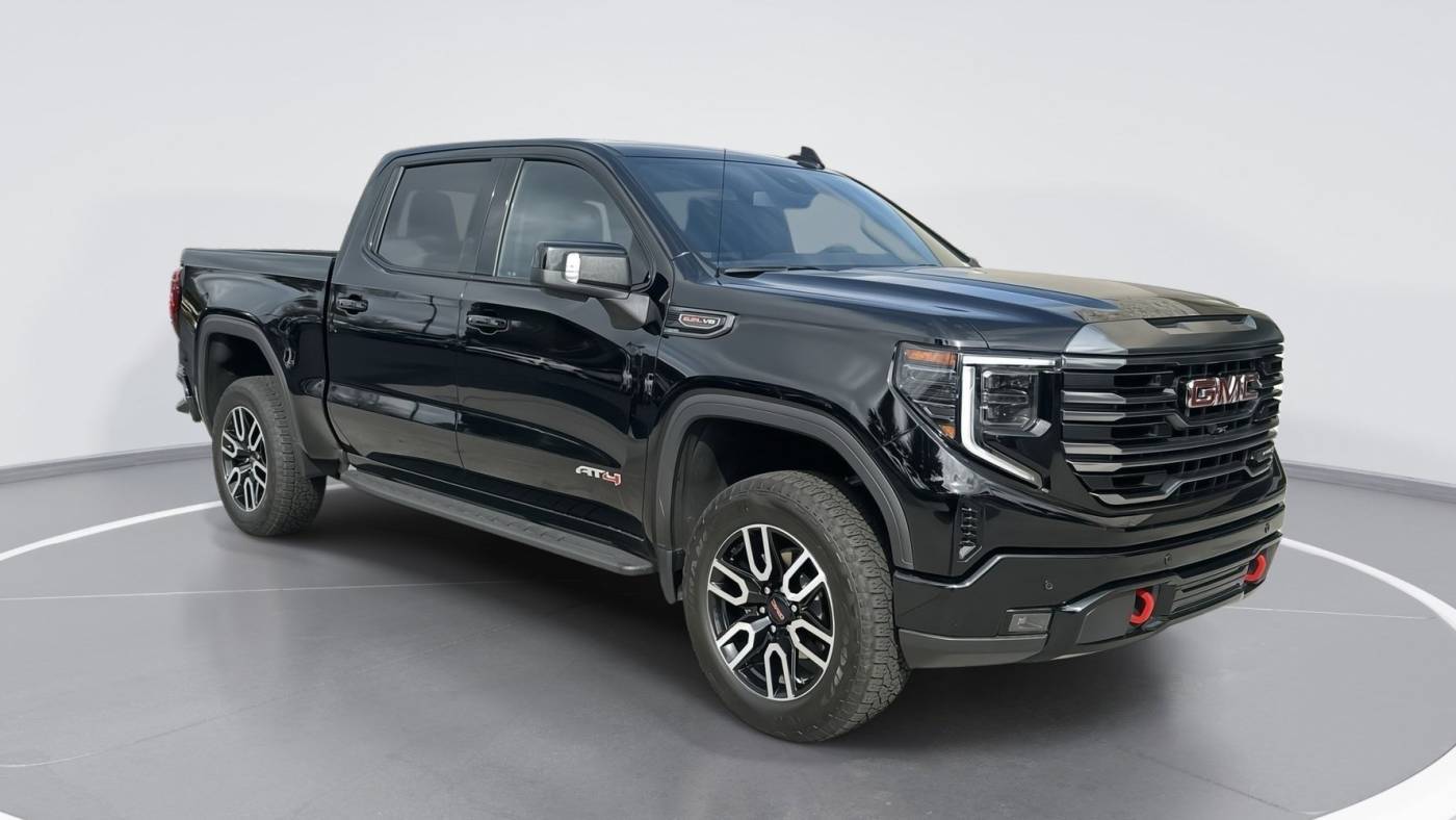 2023 GMC Sierra 1500 AT4 — Pickup Truck — 13,752 mi — Wilmington, NC