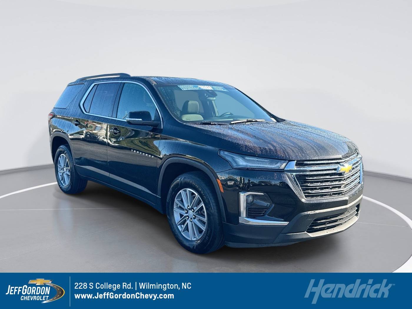 2023 Chevrolet Traverse LT Cloth — SUV — 28,382 mi — Wilmington, NC