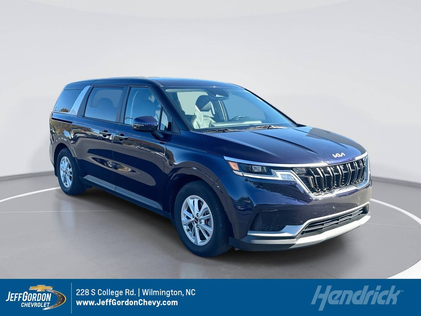2024 Kia Carnival LXS — Minivan — 35,071 mi — Wilmington, NC