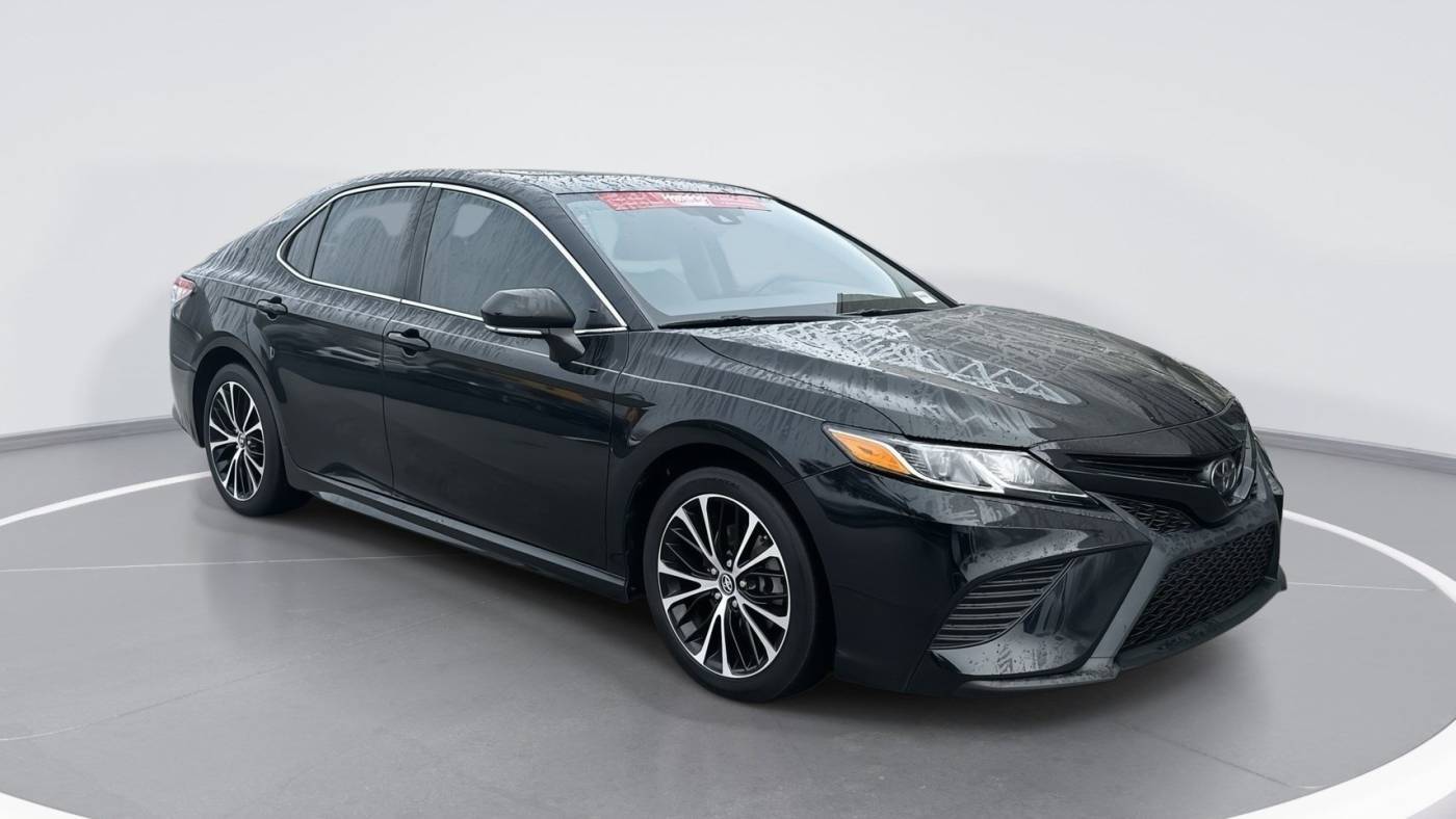 2019 Toyota Camry SE — Sedan — 77,258 mi — Wilmington, NC