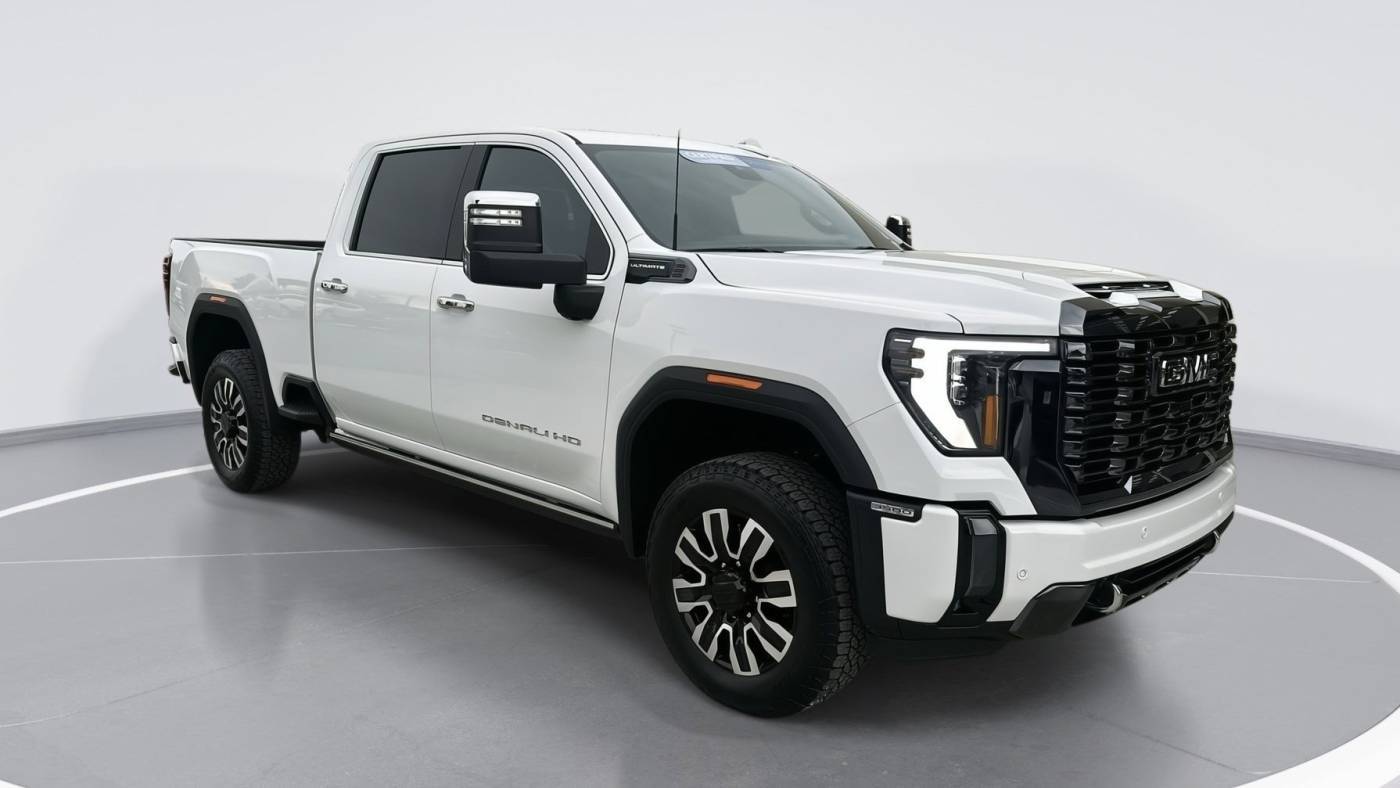 2024 GMC Sierra 3500HD Denali Ultimate — Pickup Truck — 19 mi — Wilmington, NC