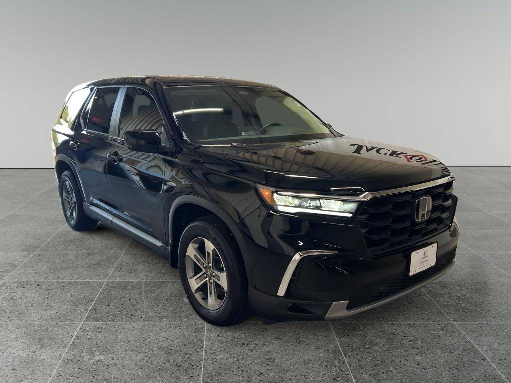 2025 Honda Pilot EX-L — SUV — 4,709 mi — Tyler, TX