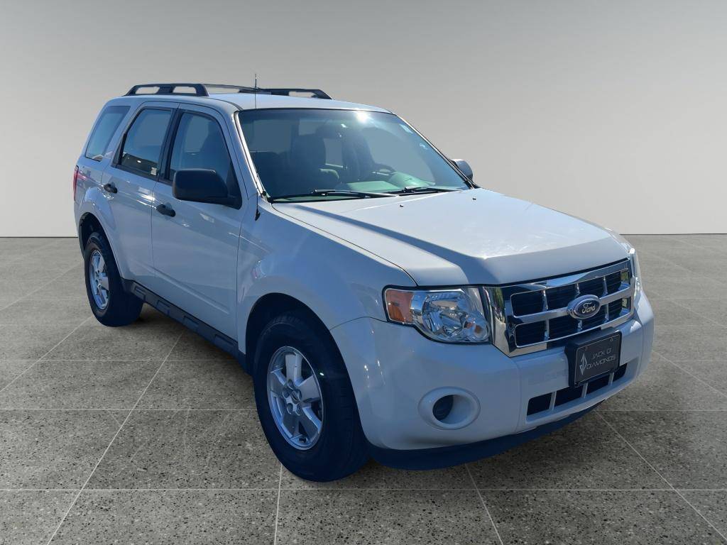 2010 Ford Escape XLS