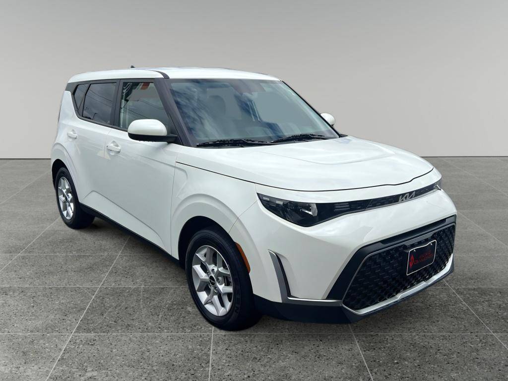 2025 Kia Soul S — Hatchback — 20,272 mi — Tyler, TX