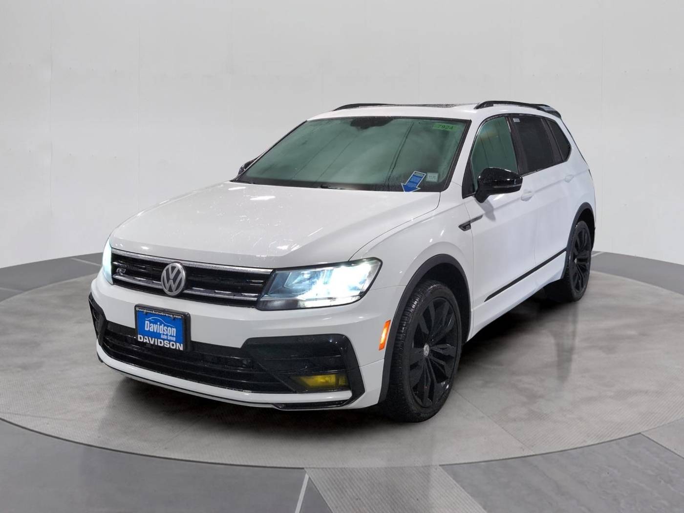 2021 Volkswagen Tiguan SE R-Line Black — SUV — 33,291 mi — Watertown, NY