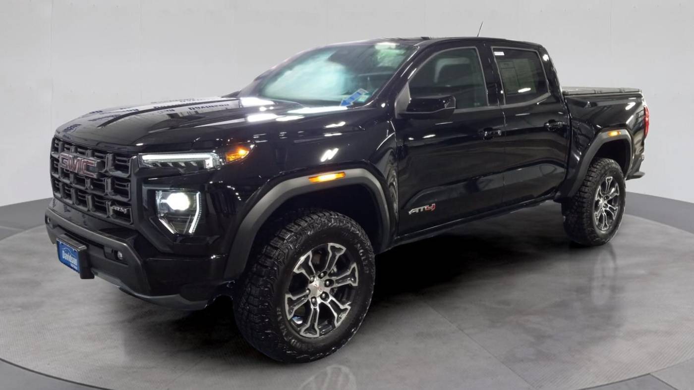 2024 GMC Canyon AT4 — Pickup Truck — 7,616 mi — Watertown, NY