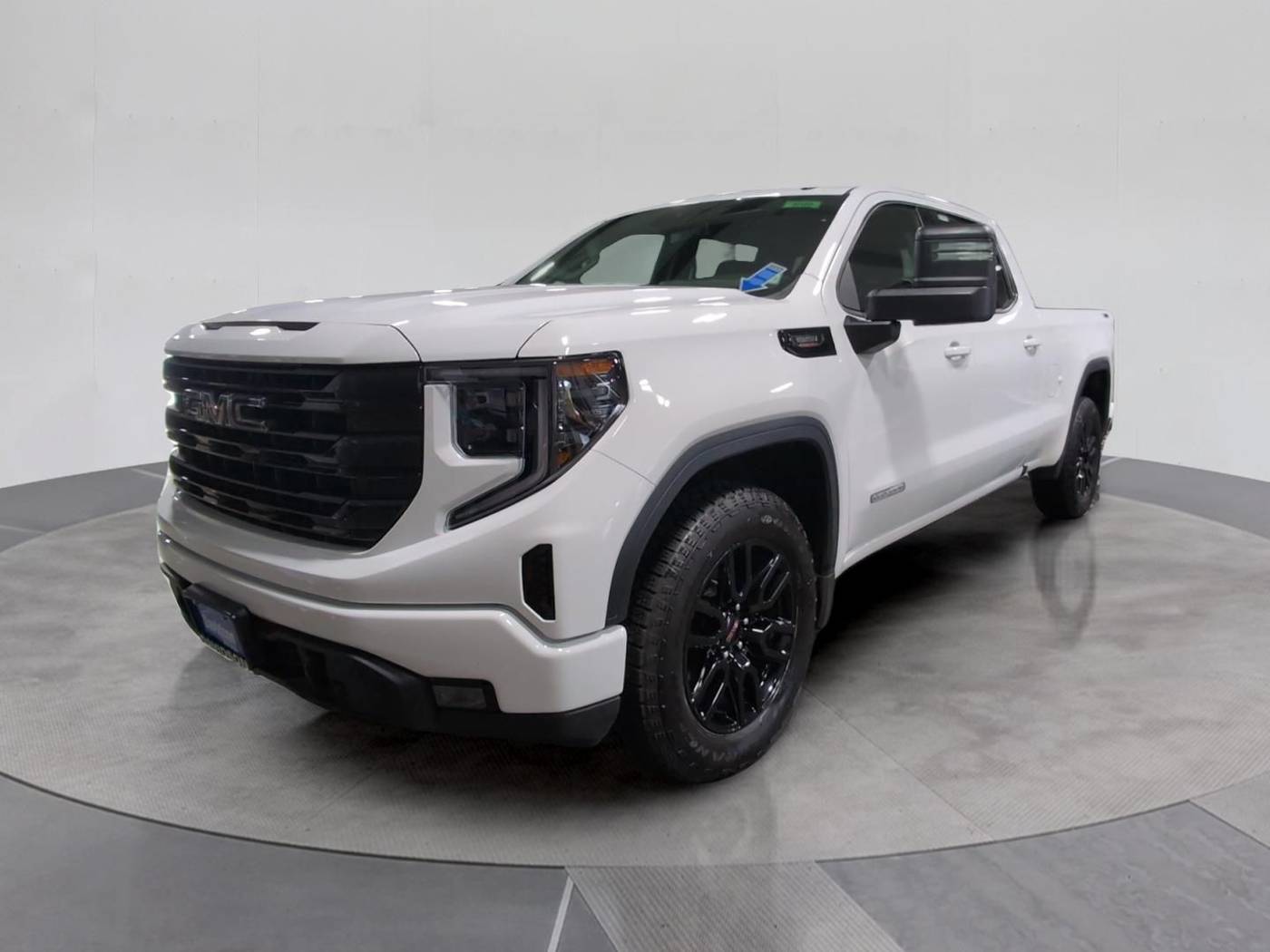 2025 GMC Sierra 1500 Elevation — Pickup Truck — 8,410 mi — Watertown, NY