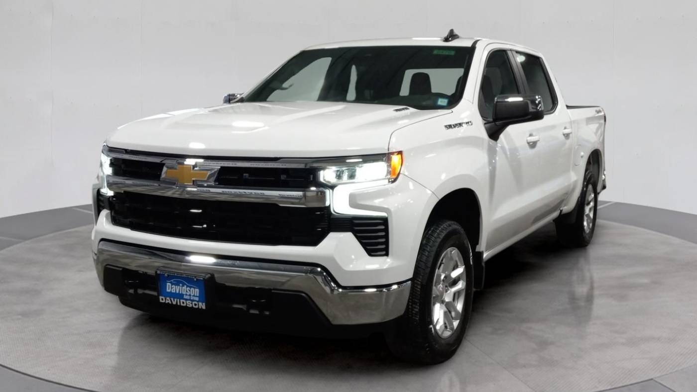 2024 Chevrolet Silverado 1500 LT — Pickup Truck — 4,336 mi — Watertown, NY