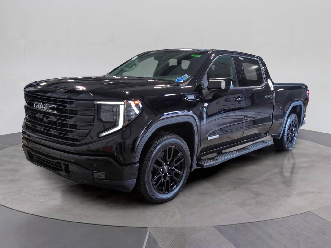 2024 GMC Sierra 1500 Elevation — Pickup Truck — 22,917 mi — Watertown, NY
