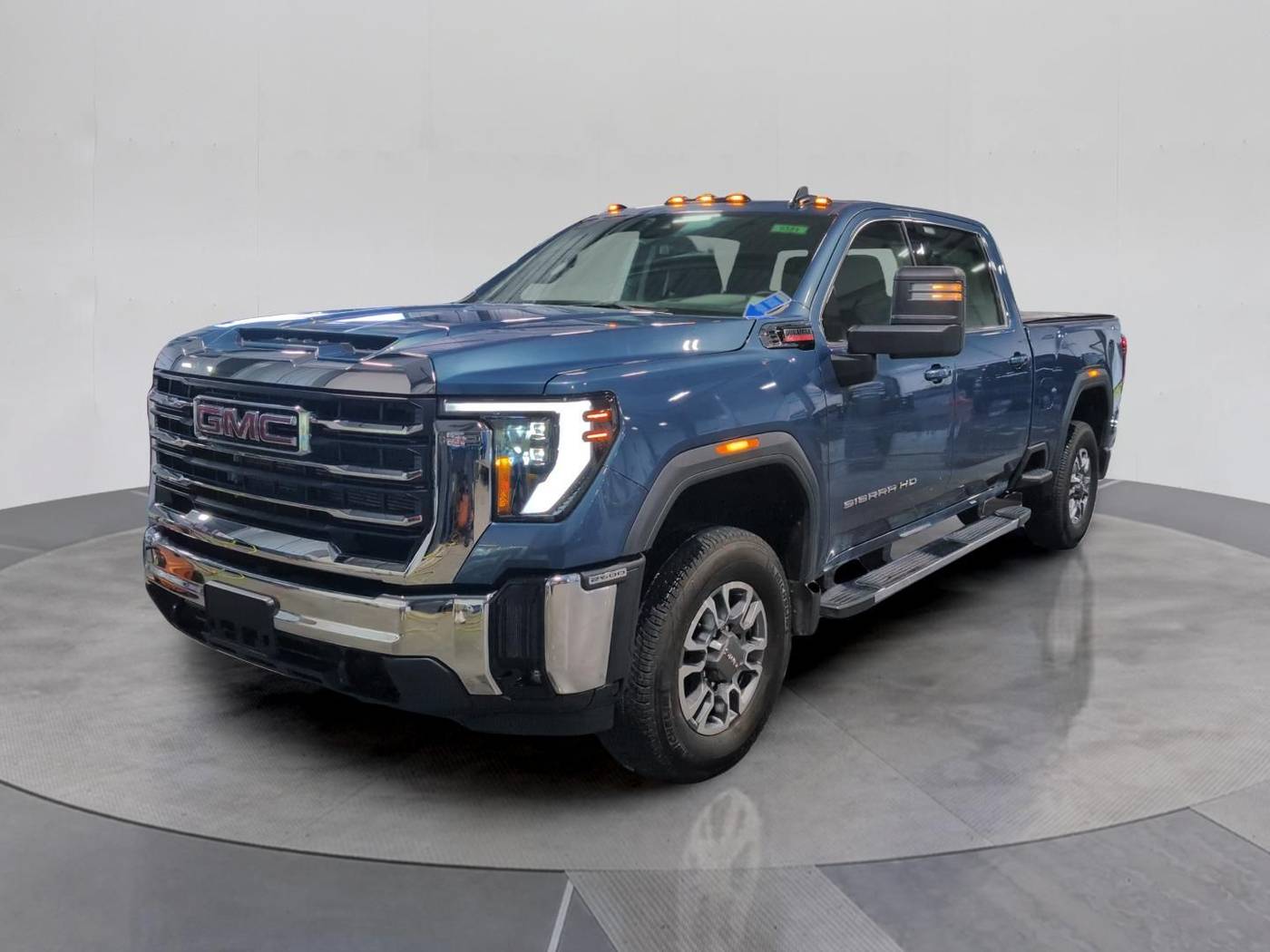 2024 GMC Sierra 2500HD SLE — Pickup Truck — 17,398 mi — Watertown, NY