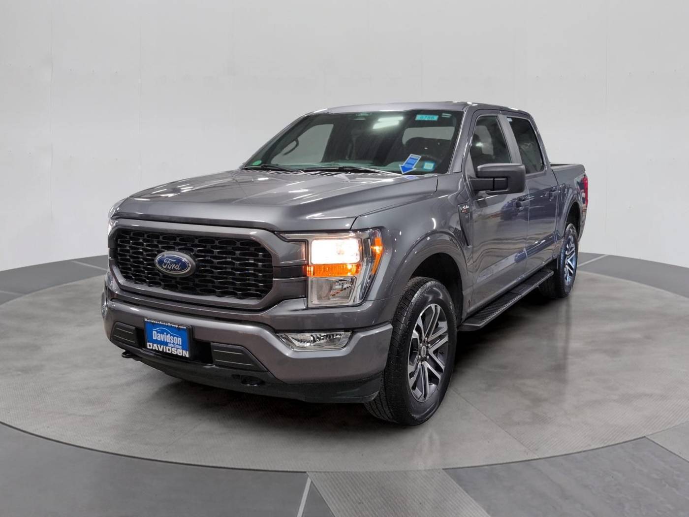 2022 Ford F-150 XL — Pickup Truck — 23,692 mi — Watertown, NY