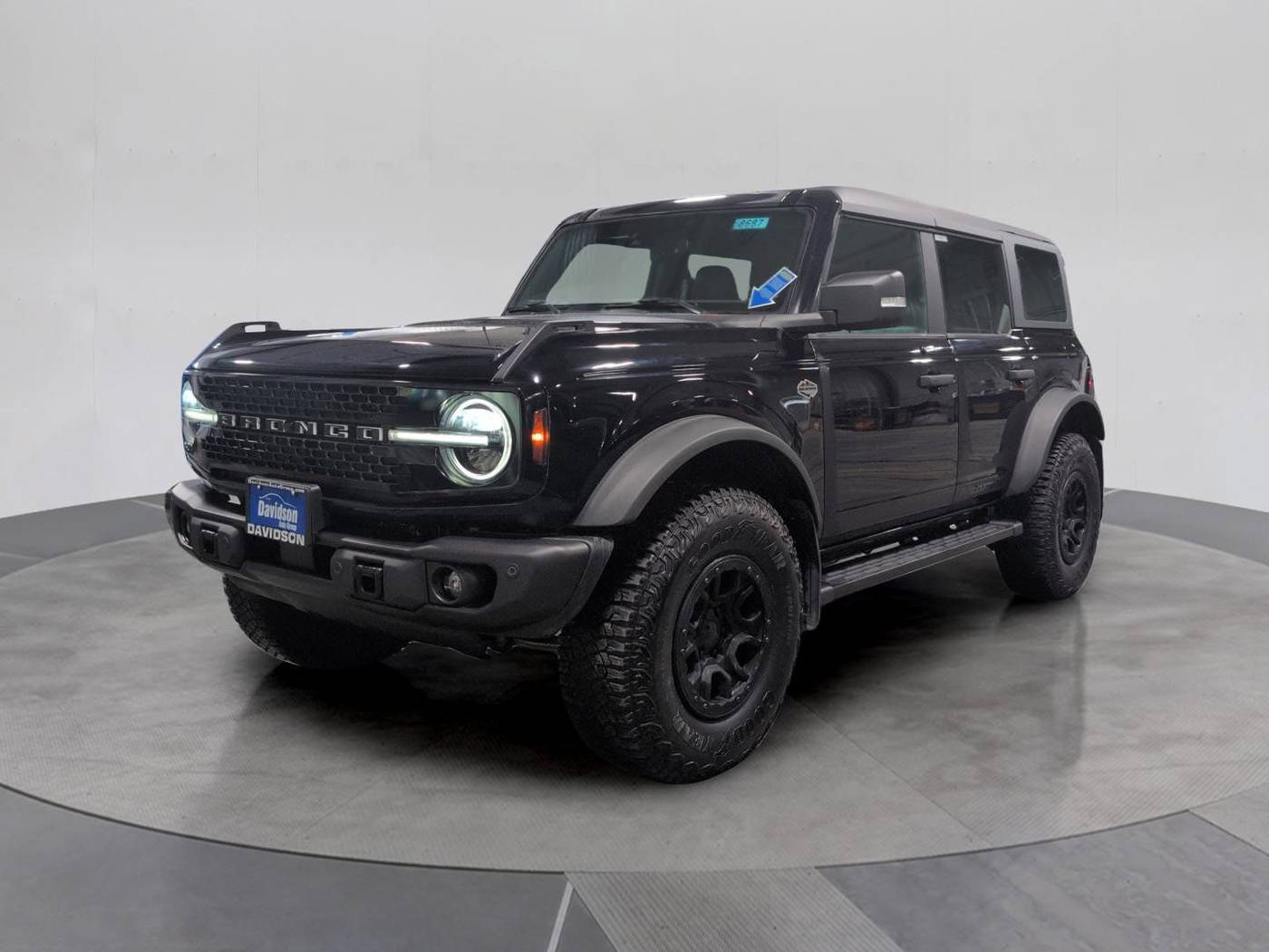 2023 Ford Bronco Wildtrak — SUV — 33,899 mi — Watertown, NY