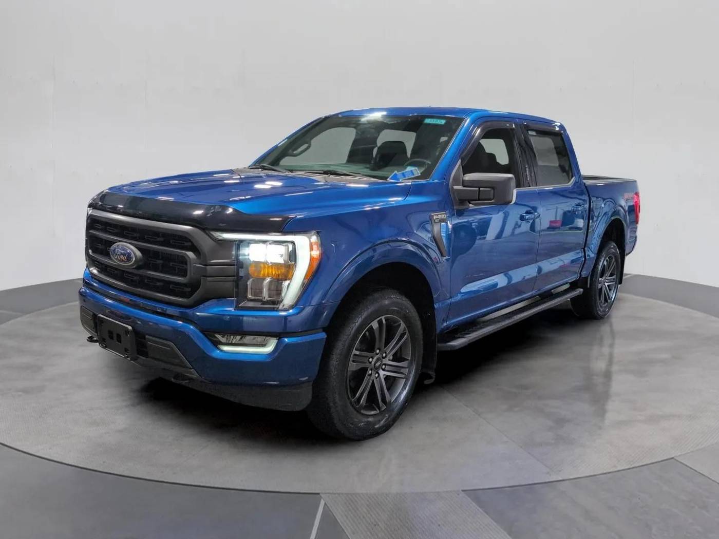 2022 Ford F-150 XLT — Pickup Truck — 14,101 mi — Watertown, NY