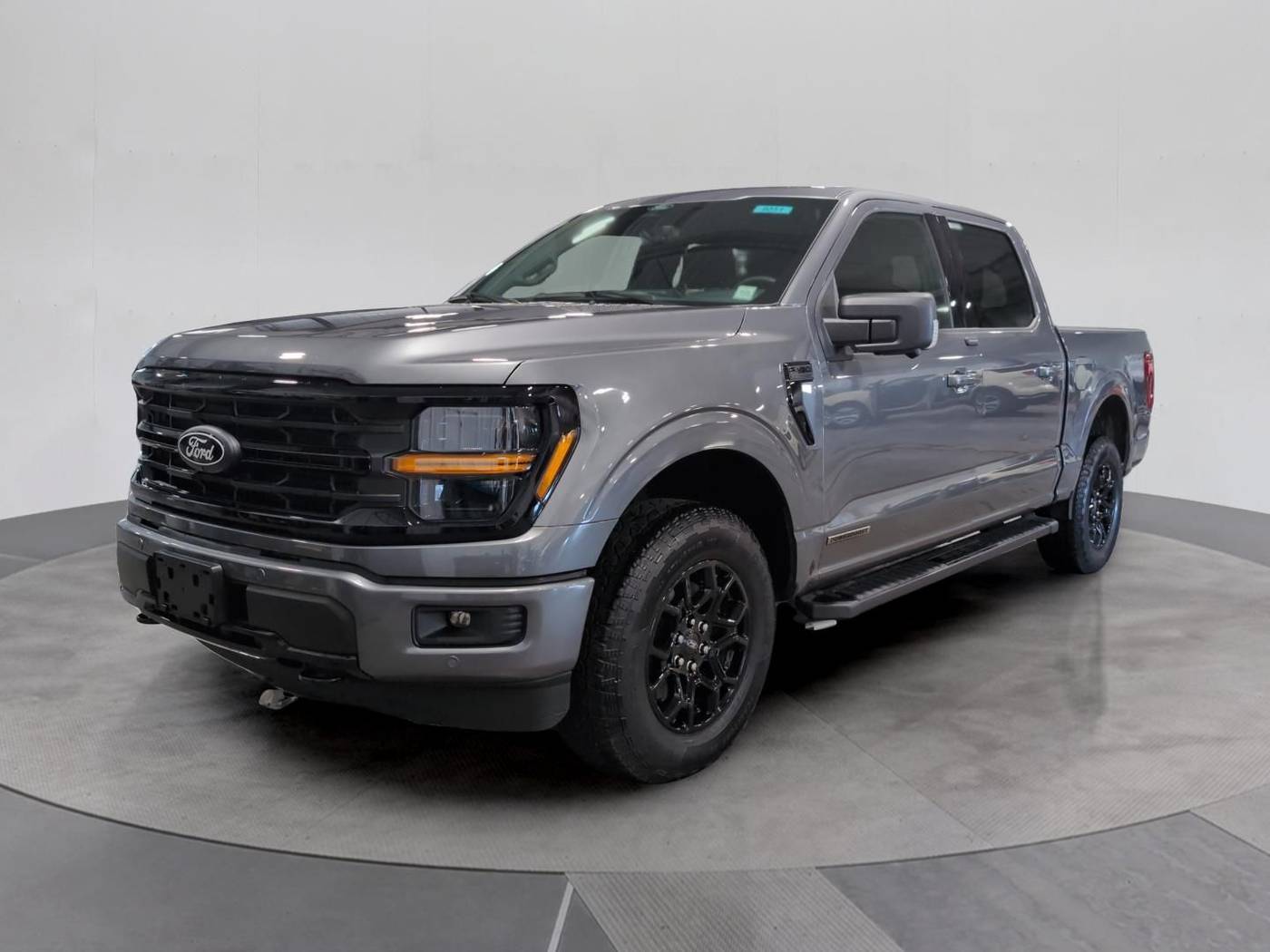 2025 Ford F-150 XLT — Pickup Truck — 30 mi — Watertown, NY