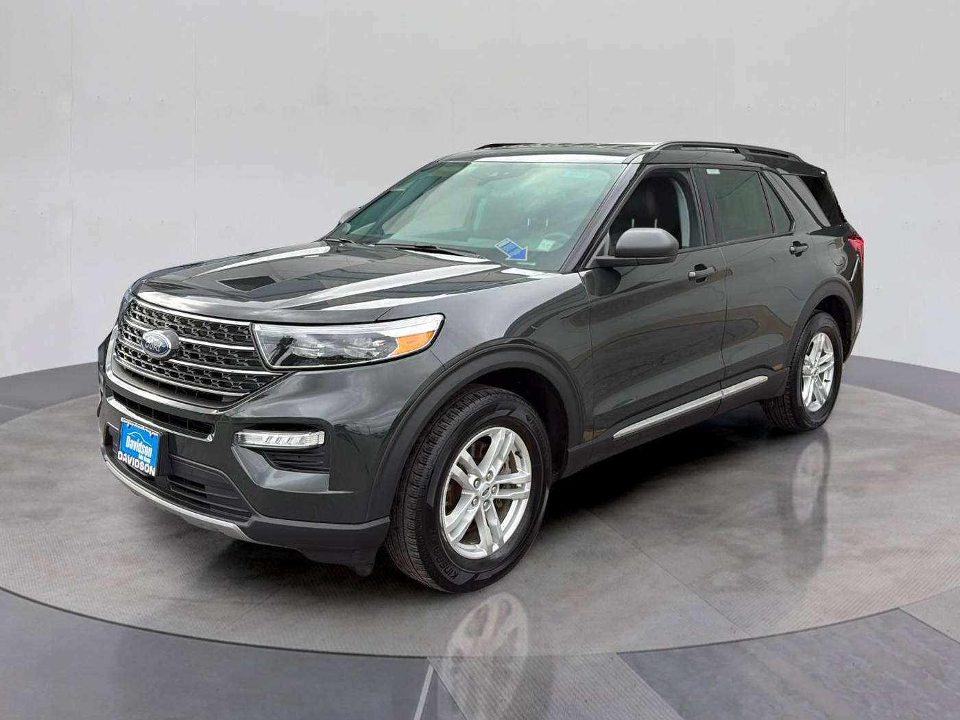 2022 Ford Explorer XLT — SUV — 27,689 mi — Watertown, NY