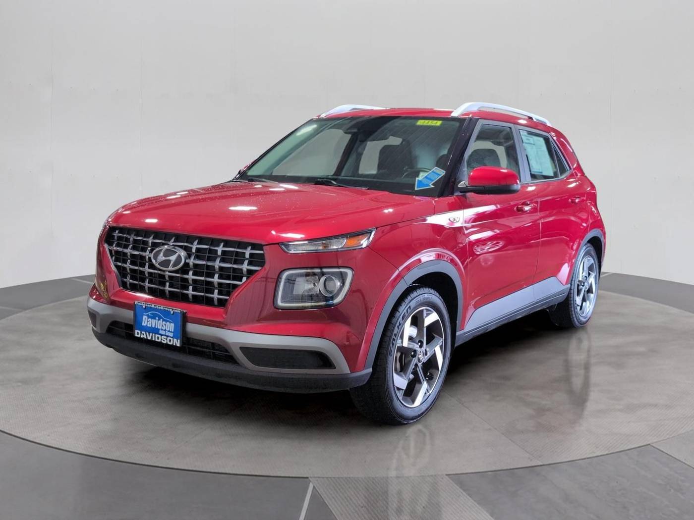 2023 Hyundai Venue SEL — SUV — 29,342 mi — Watertown, NY