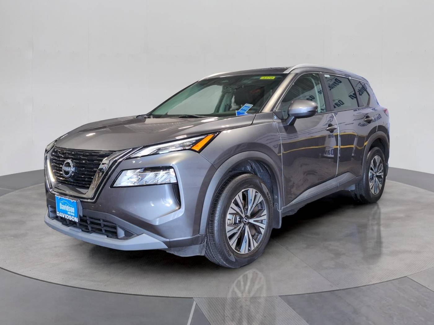 2022 Nissan Rogue SV — SUV — 19,039 mi — Watertown, NY
