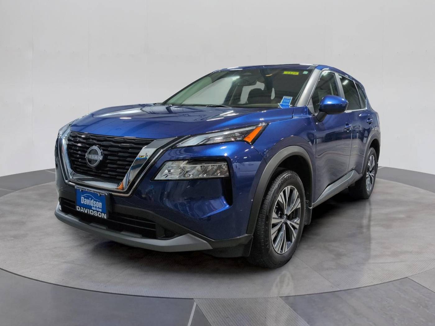 2023 Nissan Rogue SV — SUV — 13 mi — Watertown, NY