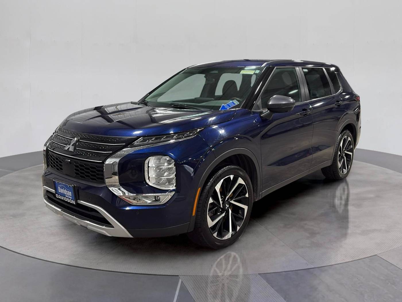 2022 Mitsubishi Outlander SE — SUV — 56,509 mi — Watertown, NY