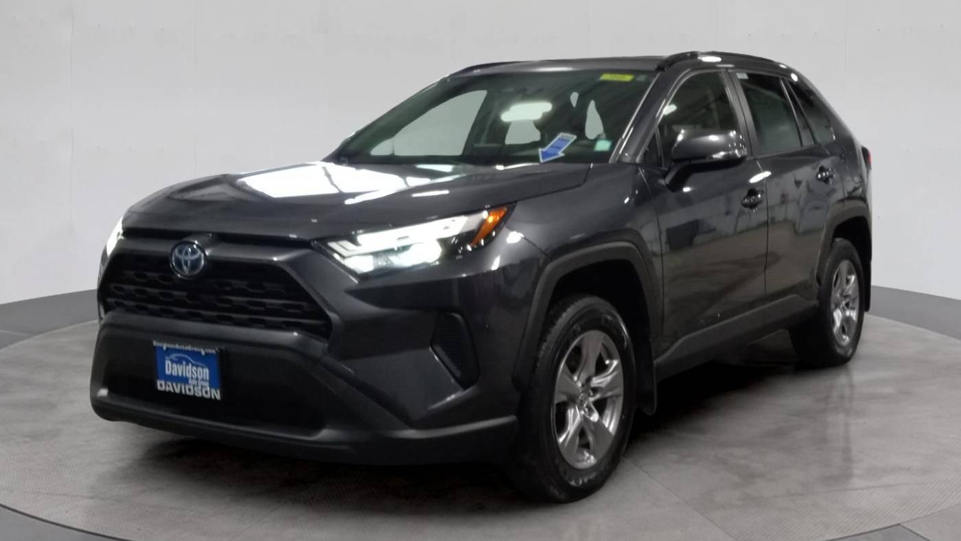 2022 Toyota RAV4 Hybrid XLE — SUV — 39,141 mi — Watertown, NY