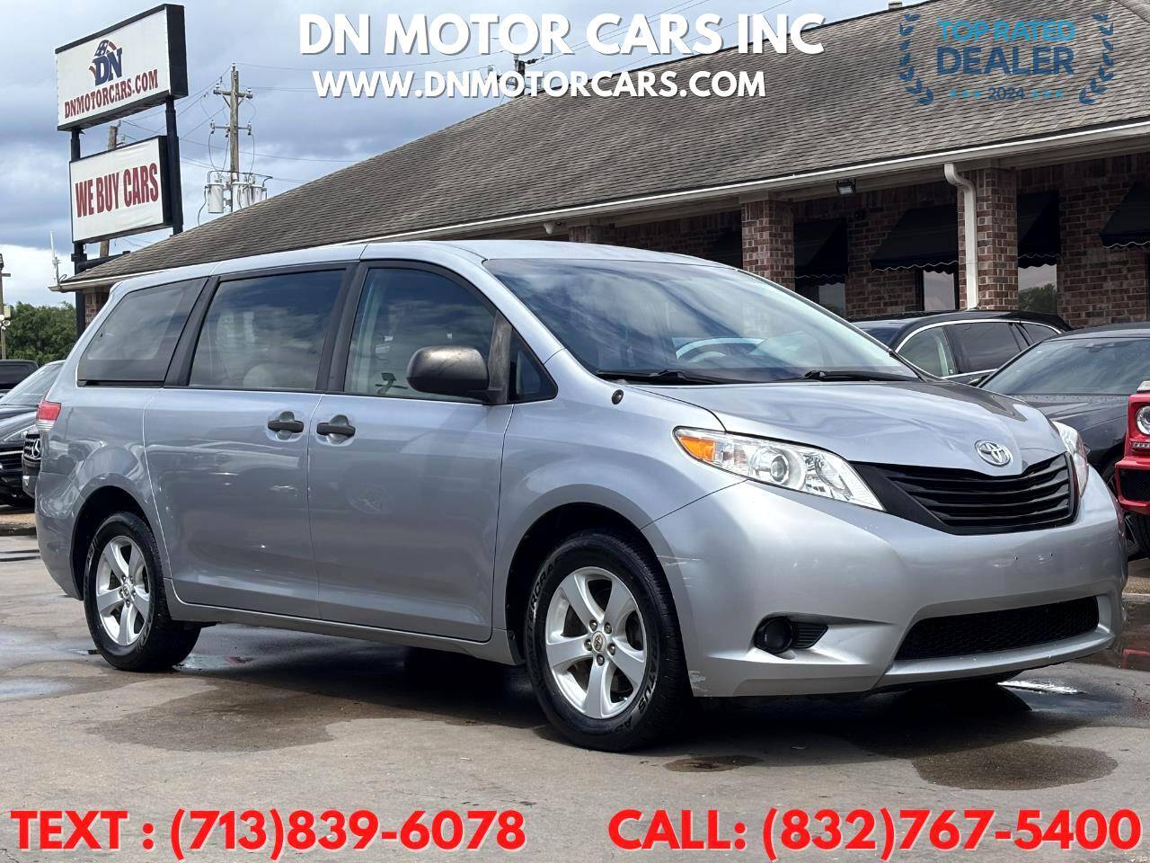 2012 Toyota Sienna Base — Minivan — 117,292 mi — Houston, TX