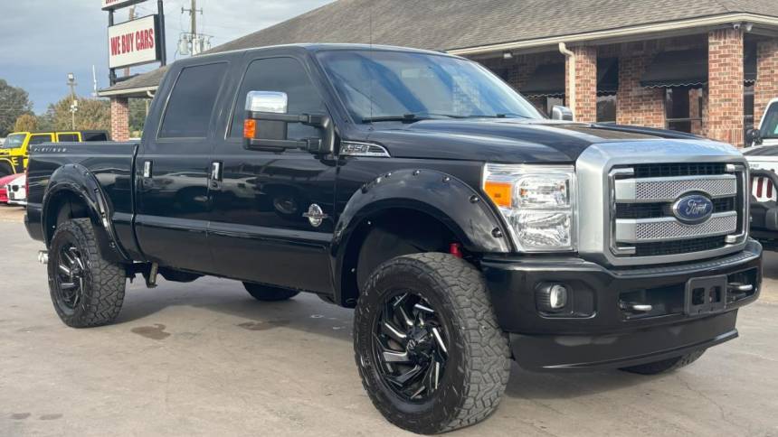 2015 Ford Super Duty F-350 Platinum — Pickup Truck — 279,125 mi — Houston, TX