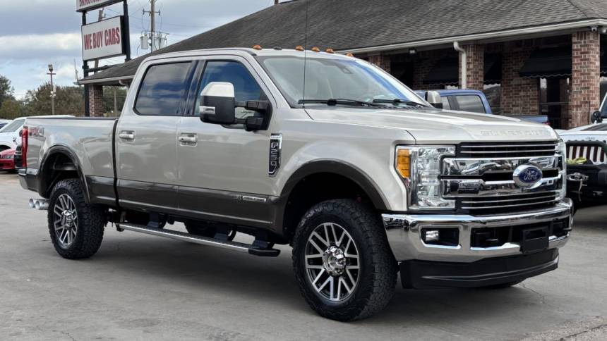 2017 Ford Super Duty F-250 Lariat — Pickup Truck — 89,125 mi — Houston, TX