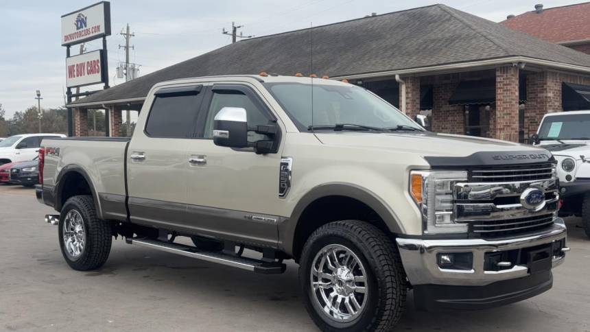 2018 Ford Super Duty F-250 Lariat — Pickup Truck — 70,192 mi — Houston, TX